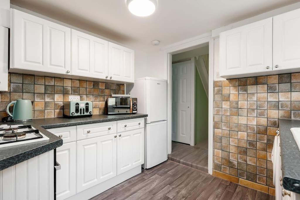 Weekly Monthly Deal-4 Beds-Large House-Driveway By Lima Apartments Ltd Bournemouth Kültér fotó